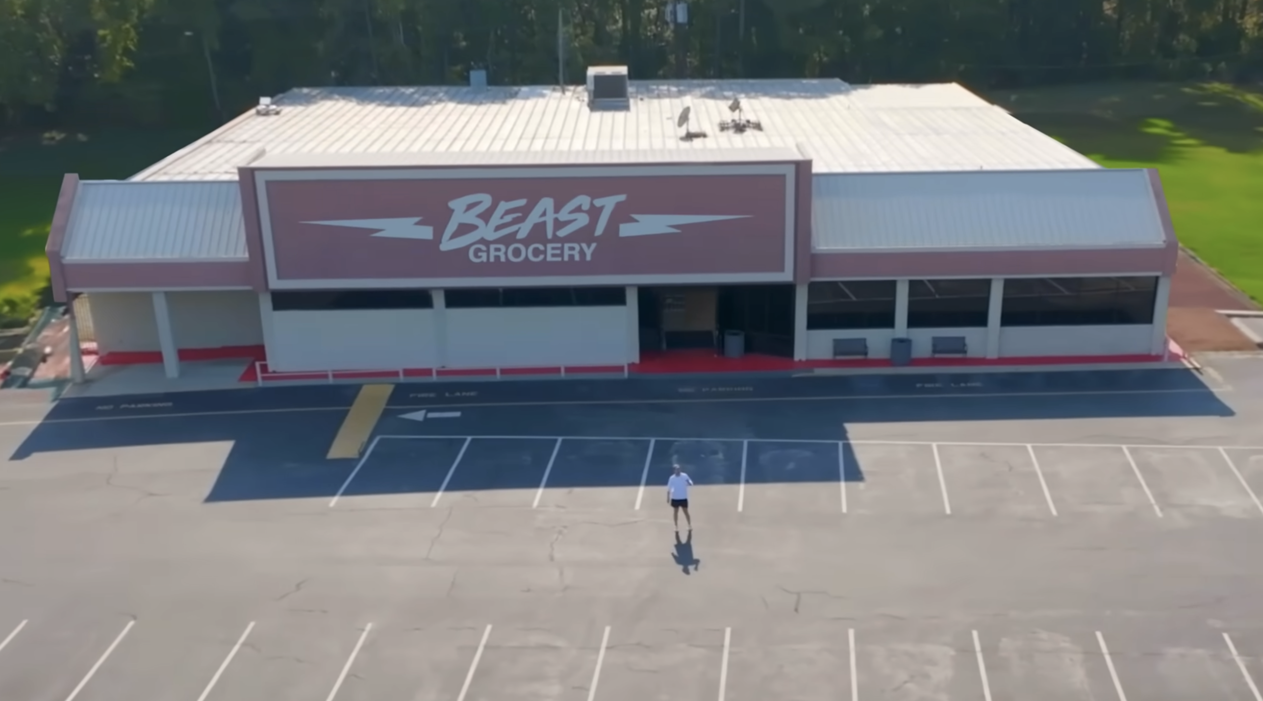 10000 Every Day You Survive In A Grocery Store