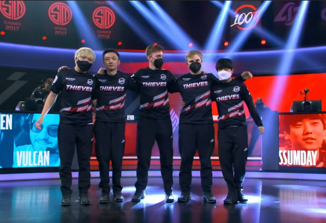 100 T Win 2806