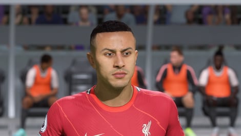 7 Thiago 90 Dribbling 86 OVR FC Liverpool