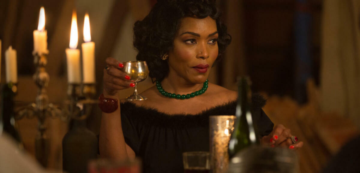 Angela Bassett