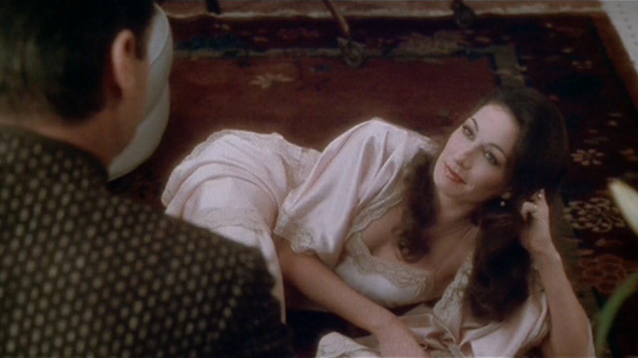 Anjelica Huston Prizzis Honor 1985