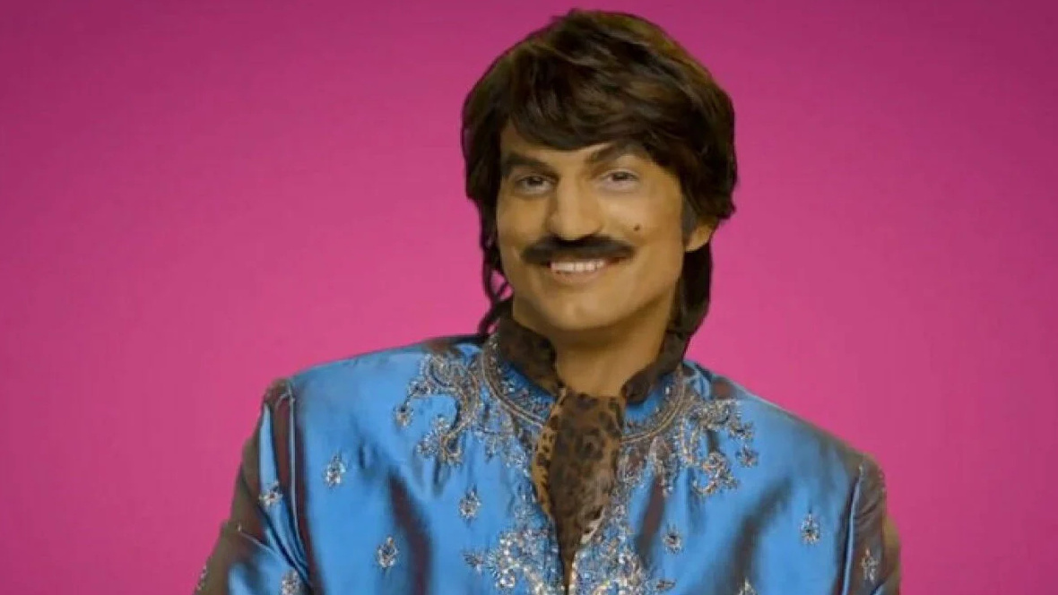 Ashton Kutcher Popchips cropped processed by imagy