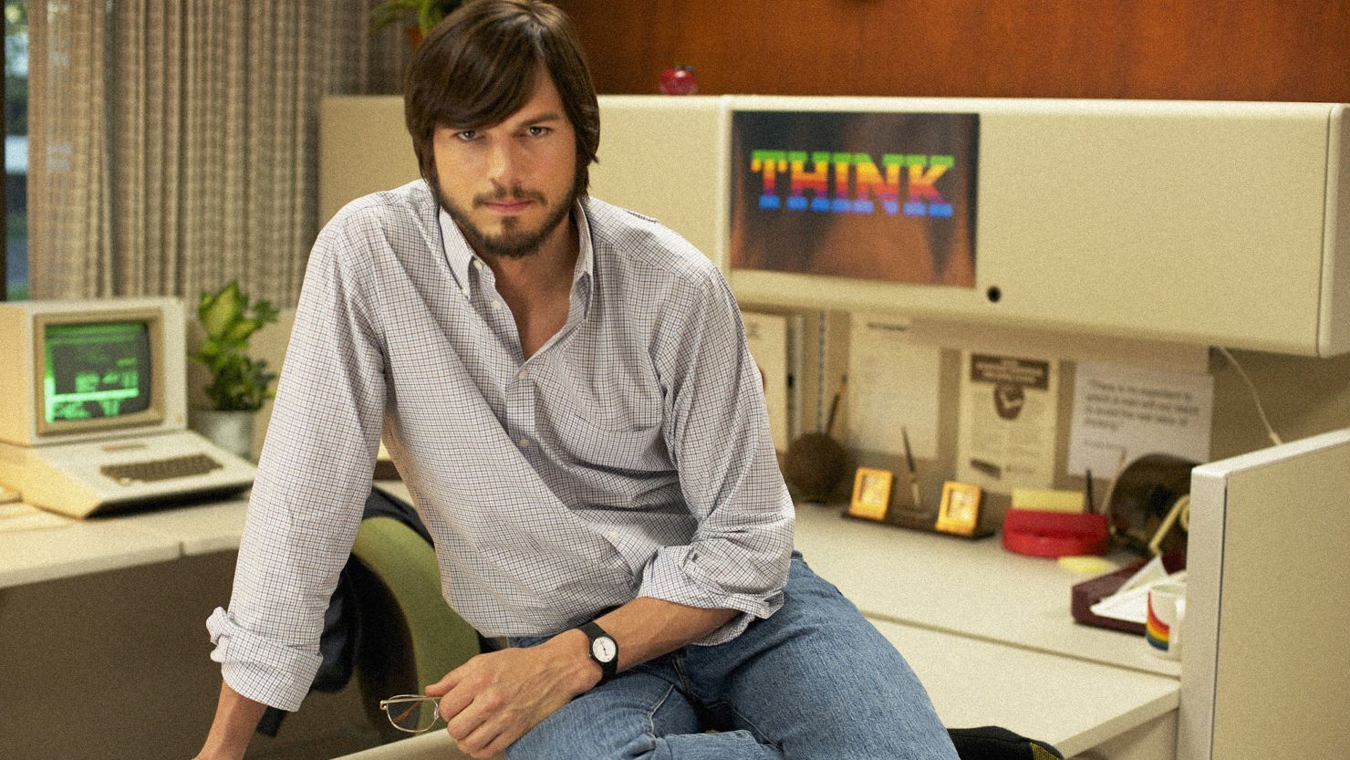 Ashton Kutcher in Jobs