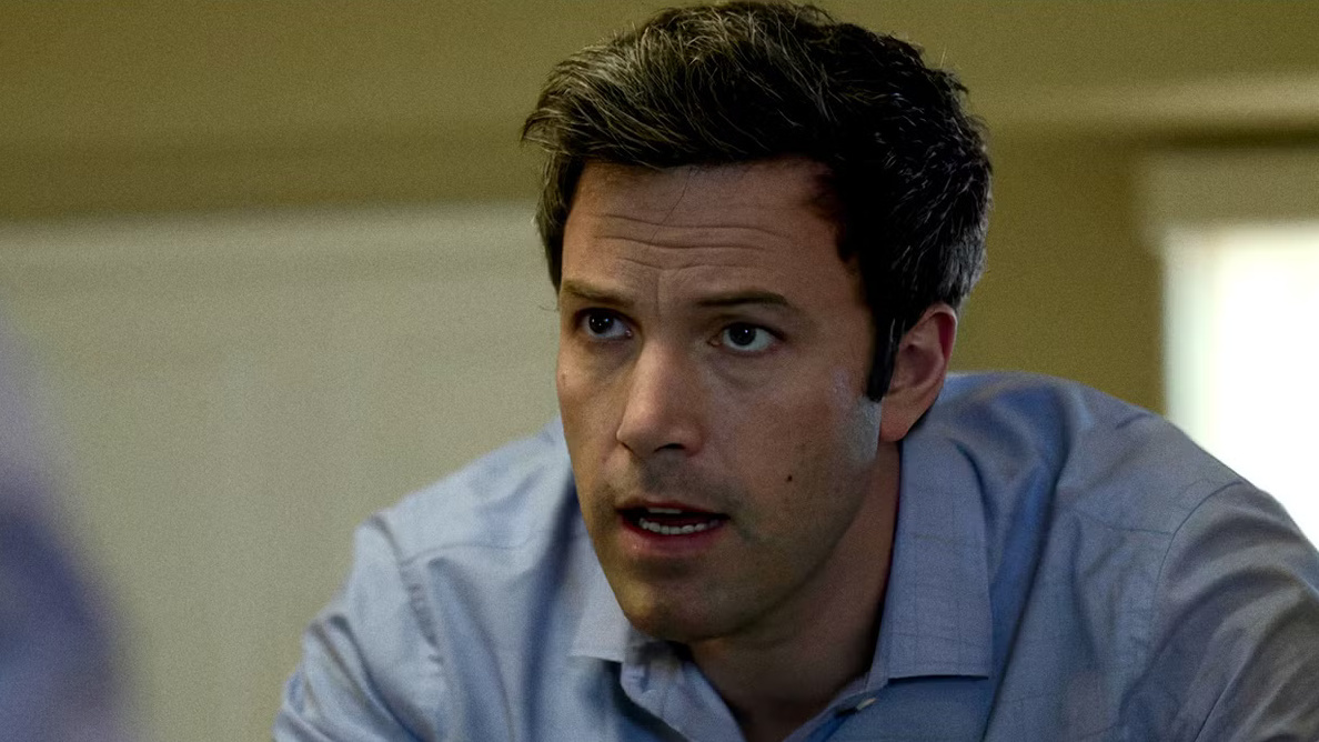 Ben Affleck Gone Girl 2014 cropped processed by imagy