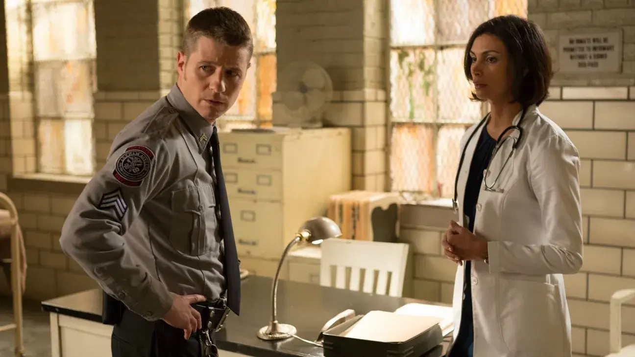 Ben Mc Kenzie and Morena Baccarin