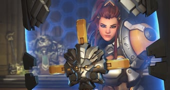 As a small apology, Overwatch 2 is giving away a Legendary skin and  planning double XP weekends - Gamesear
