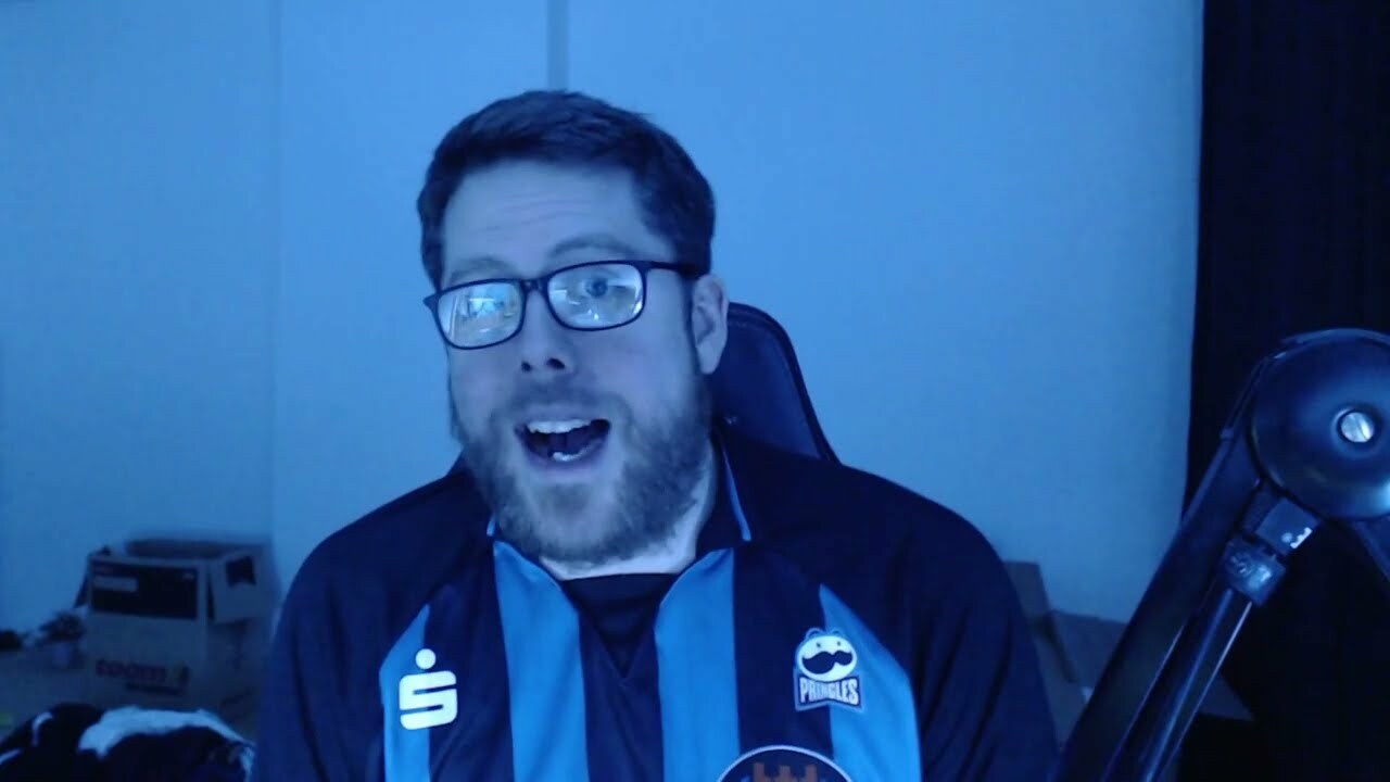 Broeki Video