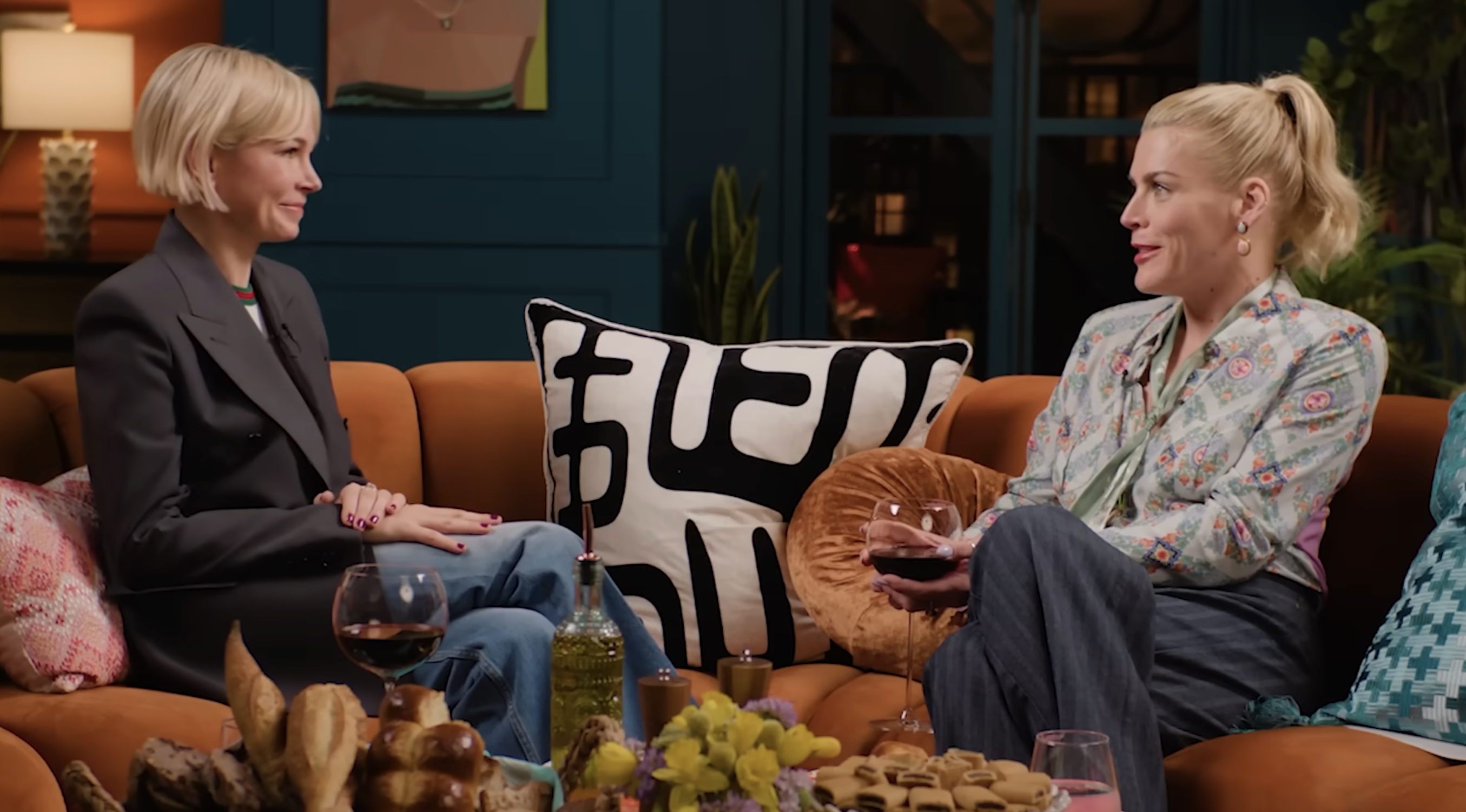 Busy Philipps and Michelle Williams