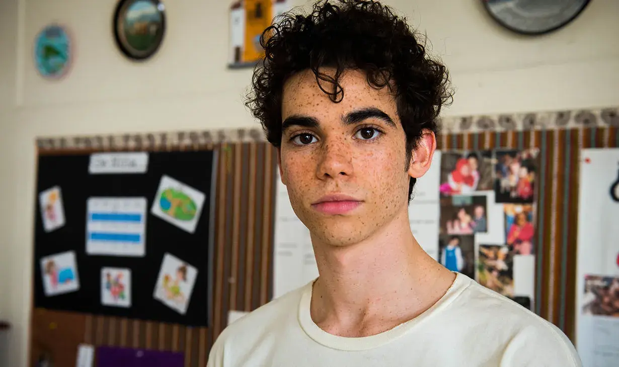 Cameron Boyce in Runt