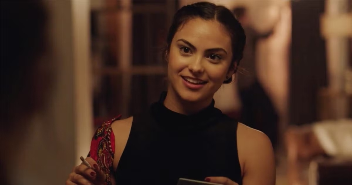Camila Mendes