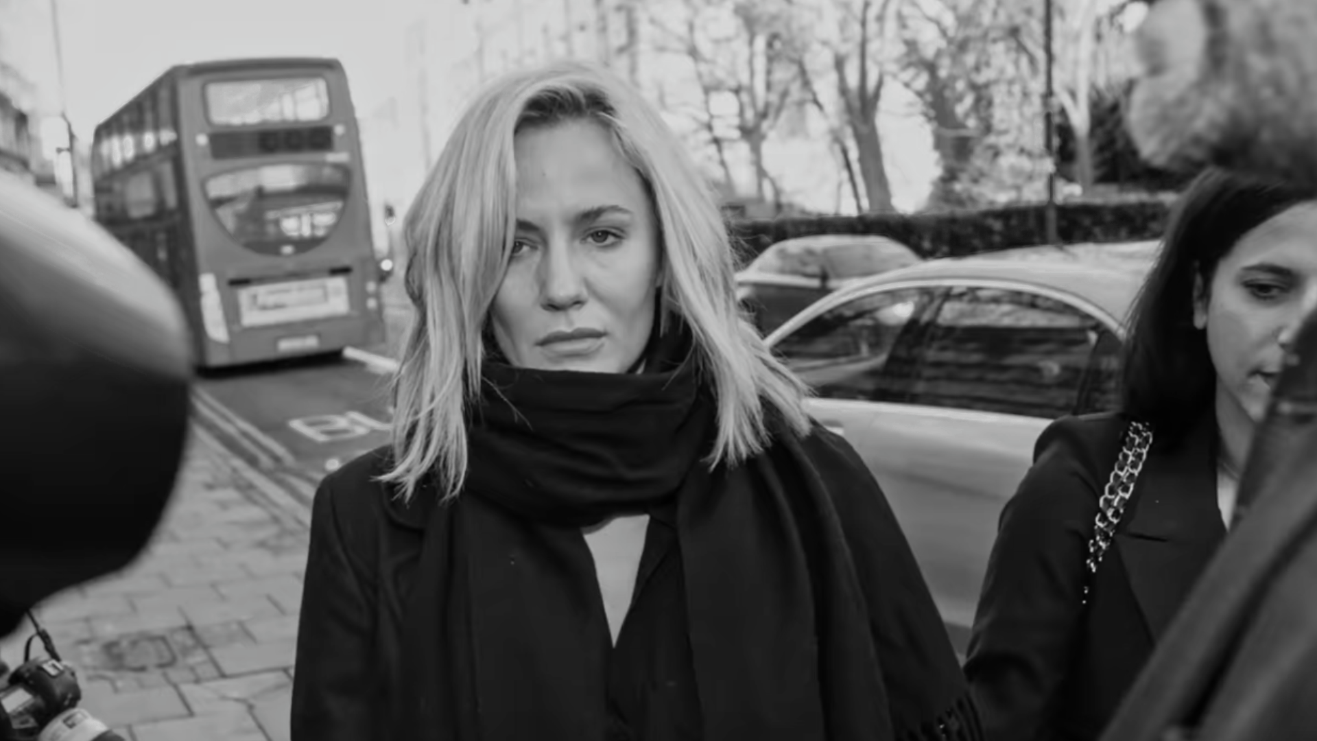 Caroline Flack 01 Disney