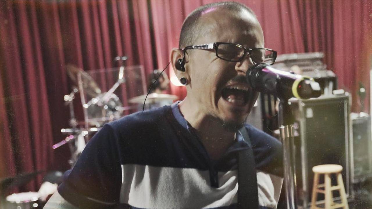 Chester Bennigton Instagram