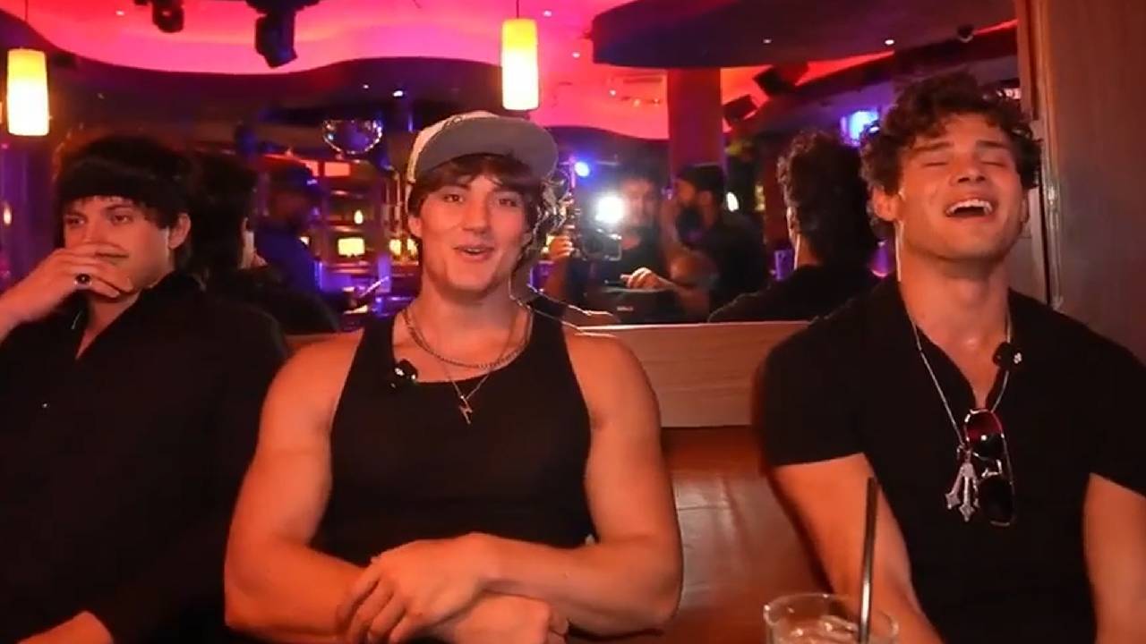 Clavicular overdose Kick