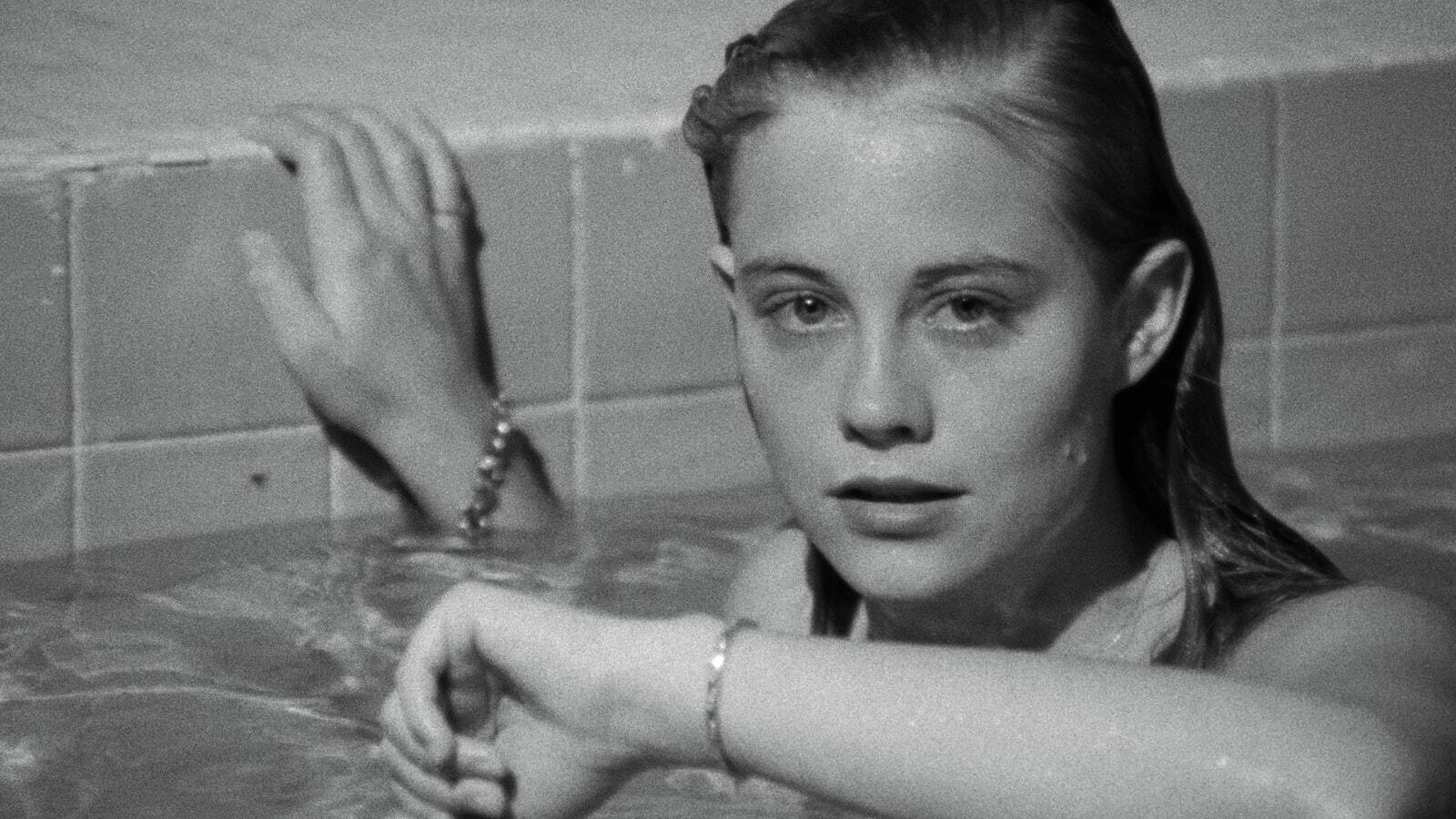 Cybill Shepherd