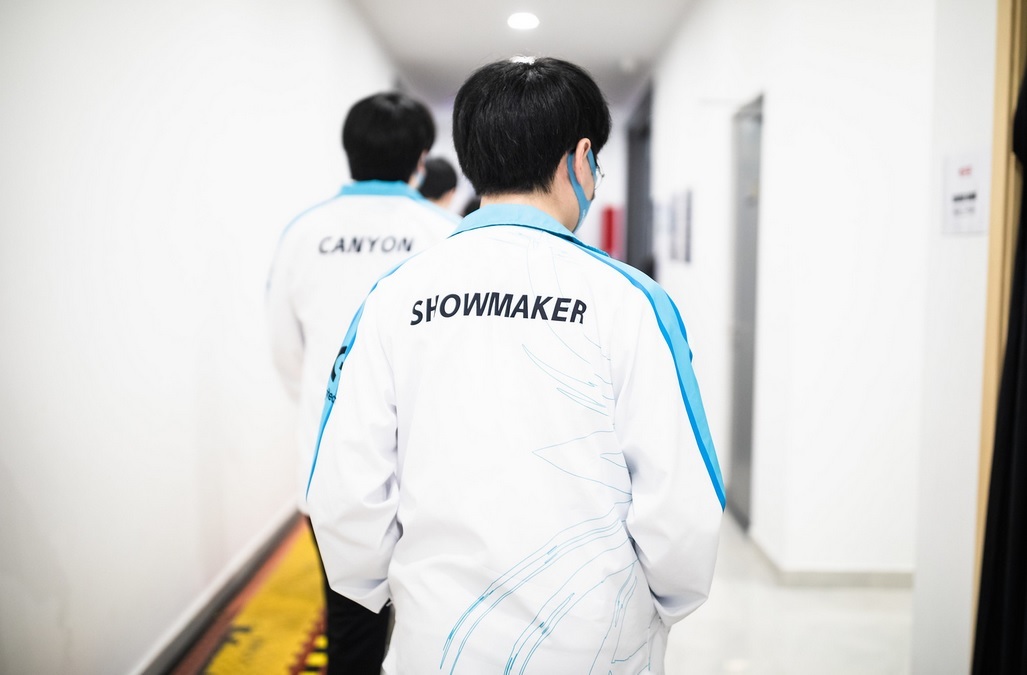 DWG Showmaker