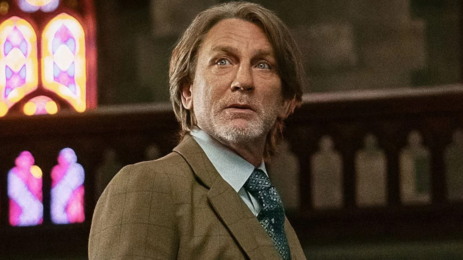 Daniel Craig Wake Up Dead Man cropped processed by imagy