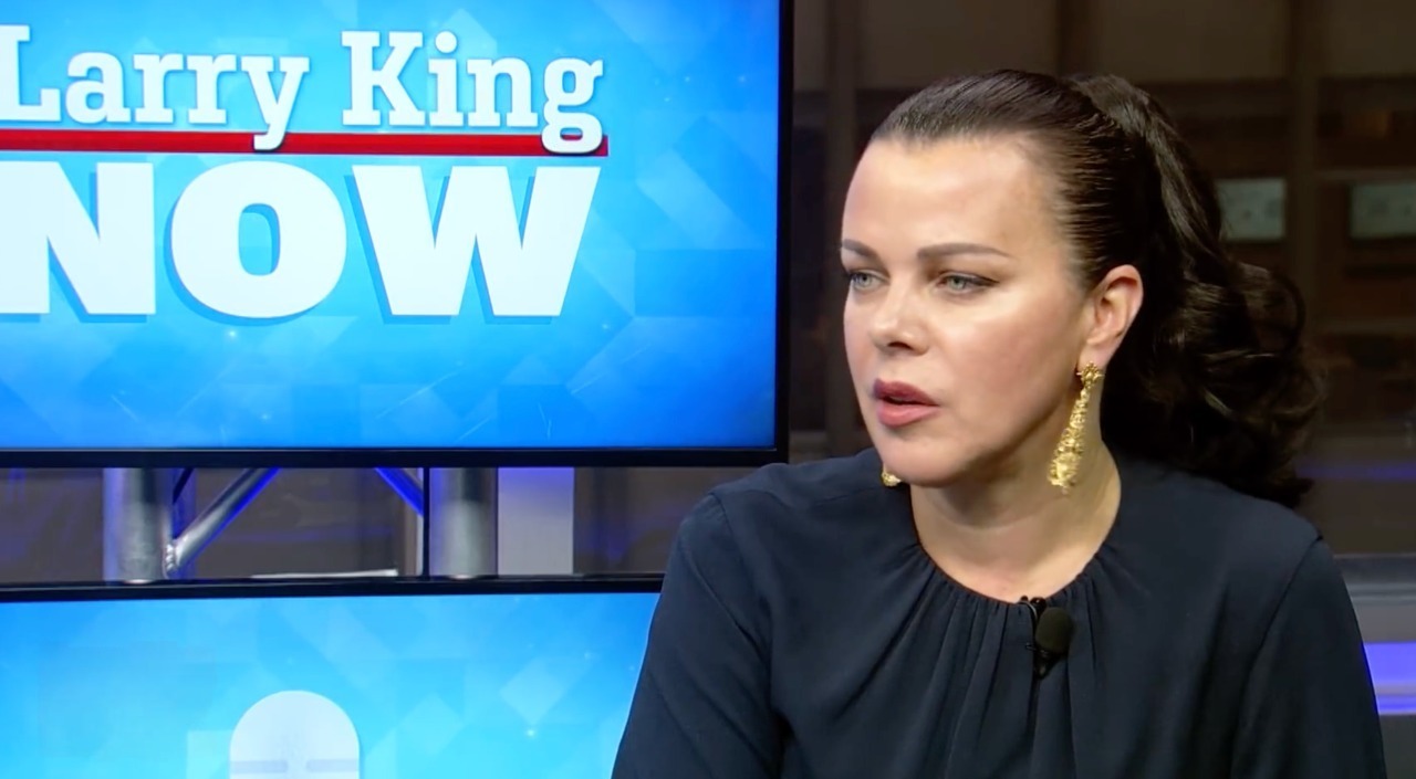 Debi Mazar