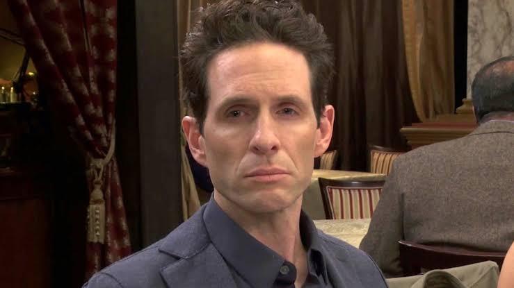 Dennis Reynolds