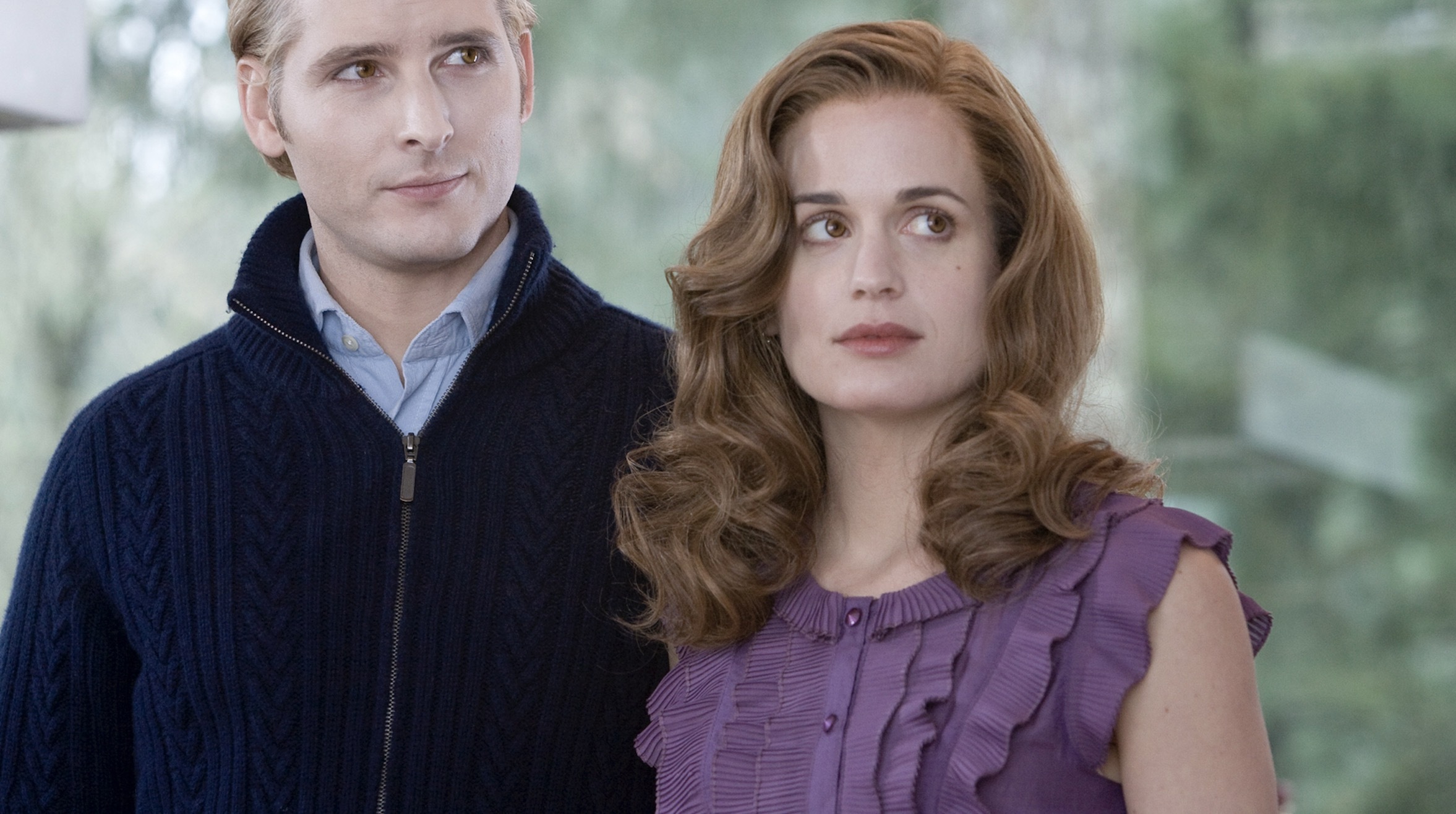 Elizabeth Reaser