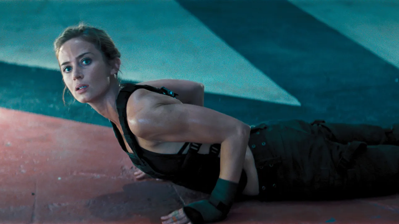 Emily Blunt Edge of Tomorrow 2014