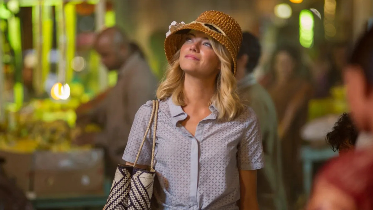 Emma Stone as Allison Ng in Aloha 2015 cropped processed by imagy