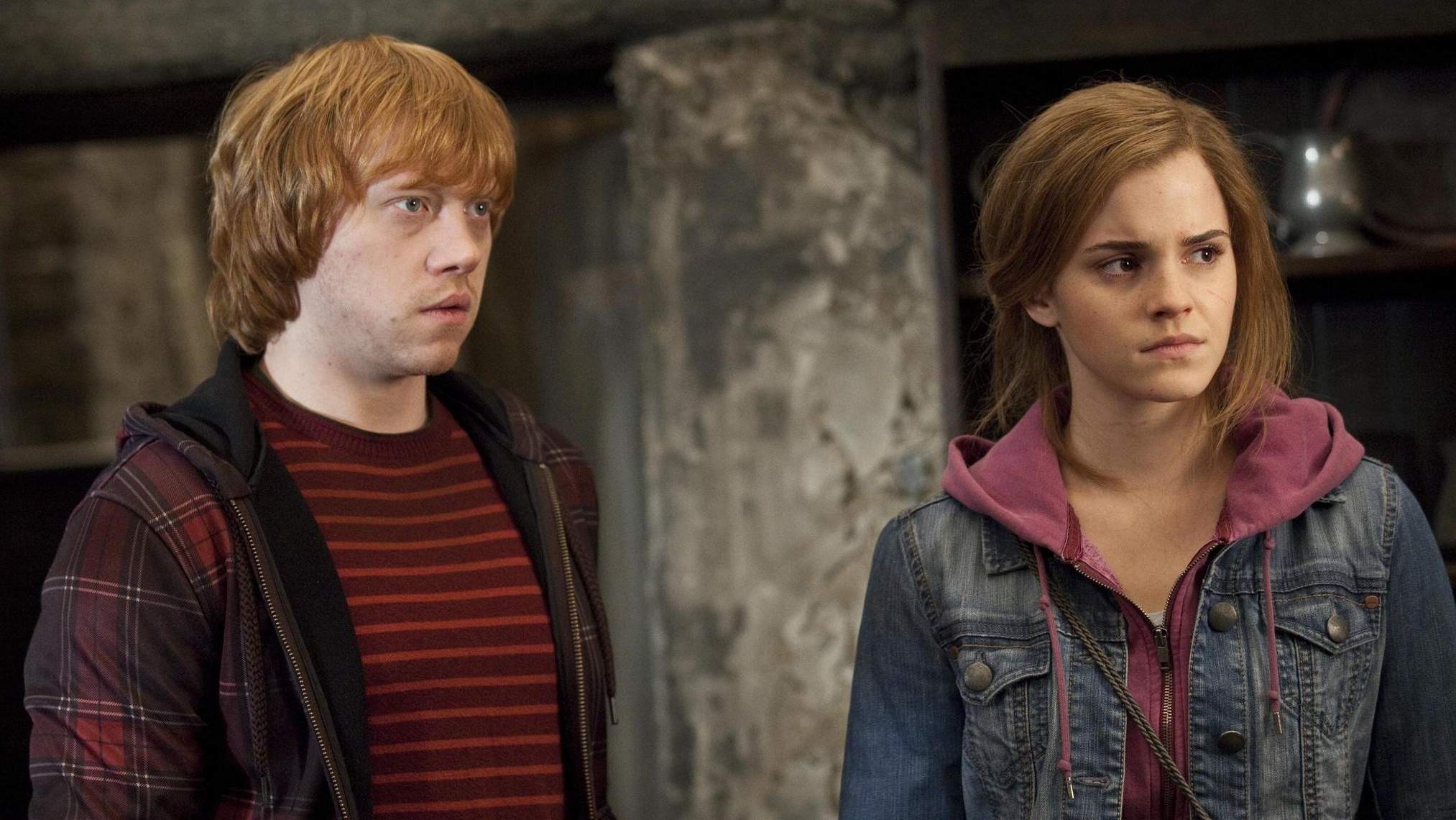 Emma Watson and Rupert Grint Harry Potter and the Deathly Hallows Part 2 1