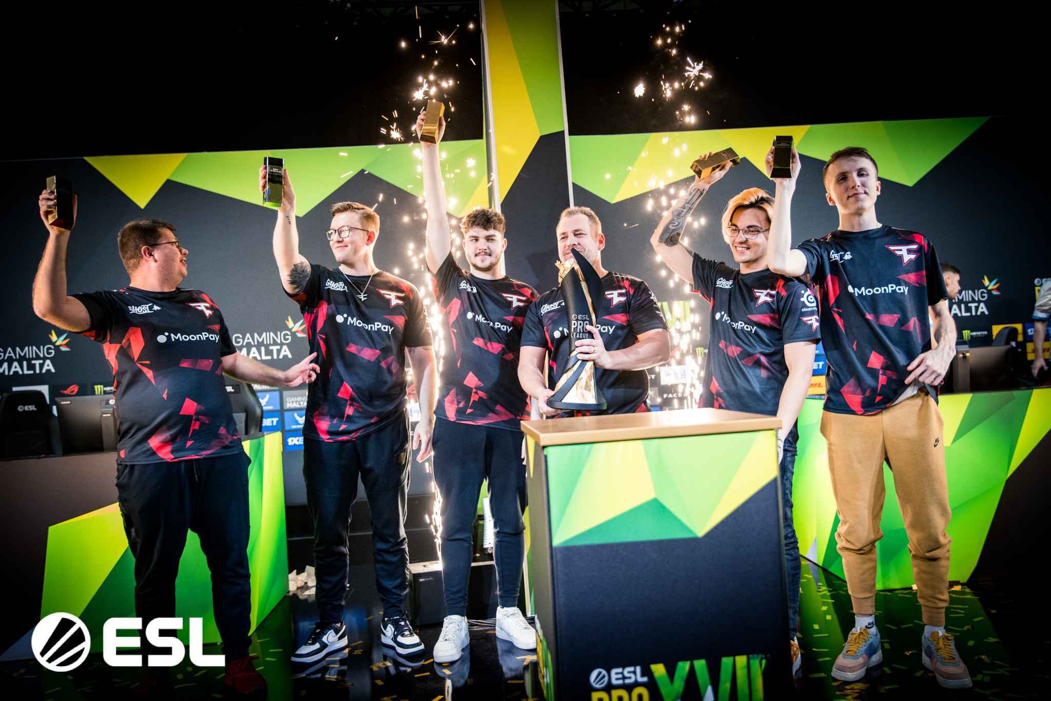 CS2: NaVi tie up the Intel Grand Slam race