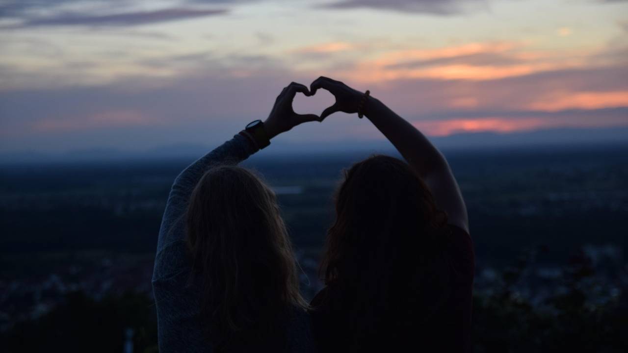 Freunde treffen Hobbys in Deutschland