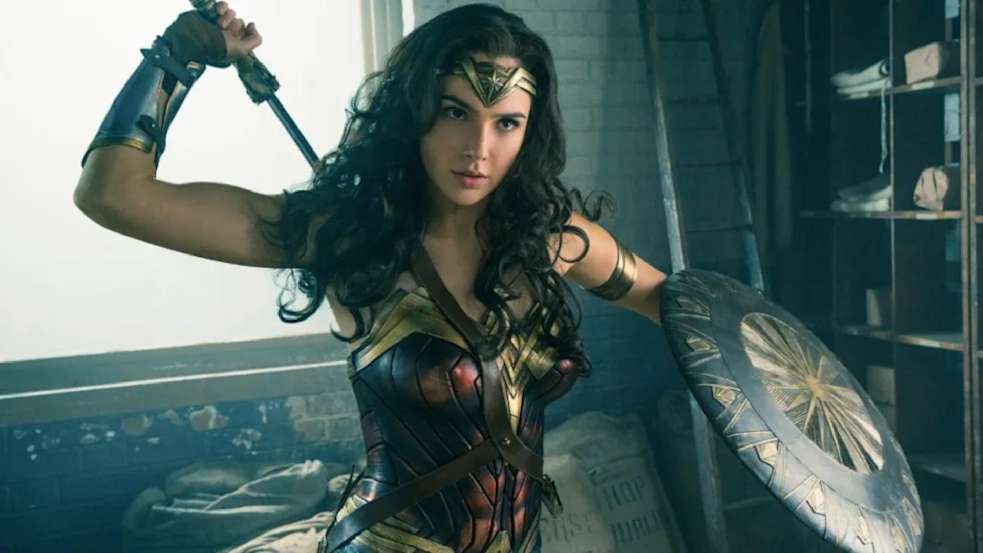 Gal Gadot Defends AI