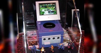Game cube monitor