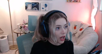 Dexerto on X: JustaMinx claims she thought it would be okay to get drunk  at the after-party QTCinderella showed messages showing JustaMinx promised  she would be sober  / X