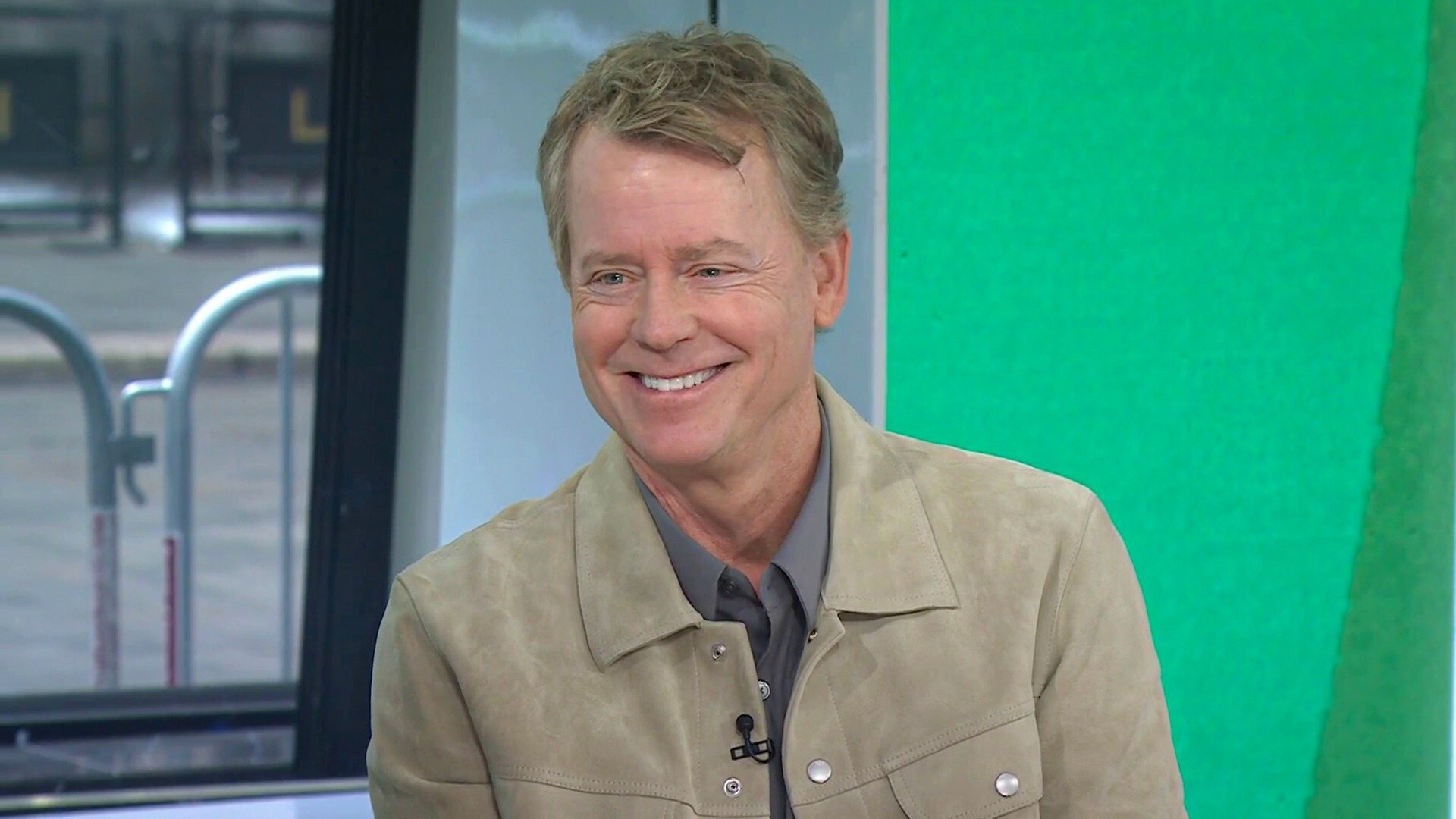 Greg Kinnear