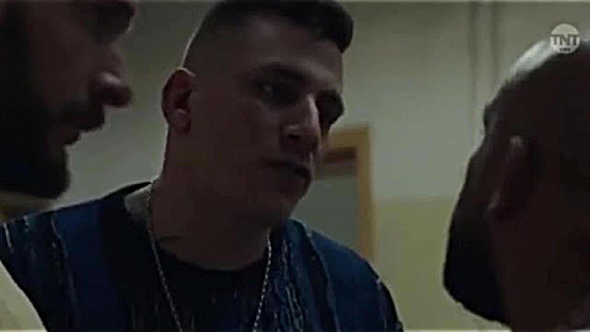 Gzuz4 Blocks TNT