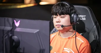 espen5b on X: i miss league of legends season 2-3 when you could spectate  live high elo players from client. i remember all ppl who spectated games i  played in and added