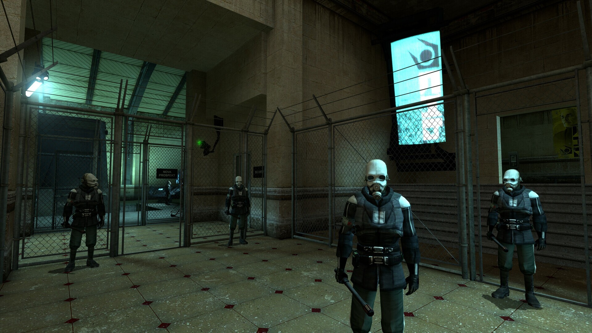 Half Life 2 2004 opening