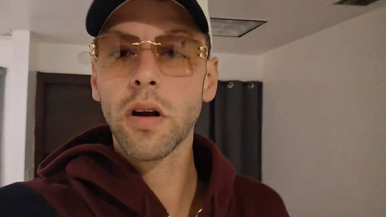 Hampton Brandon Kick