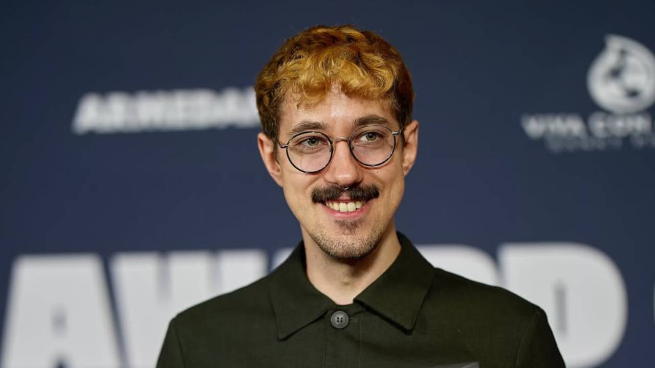 Hand Of Blood Thumbnail