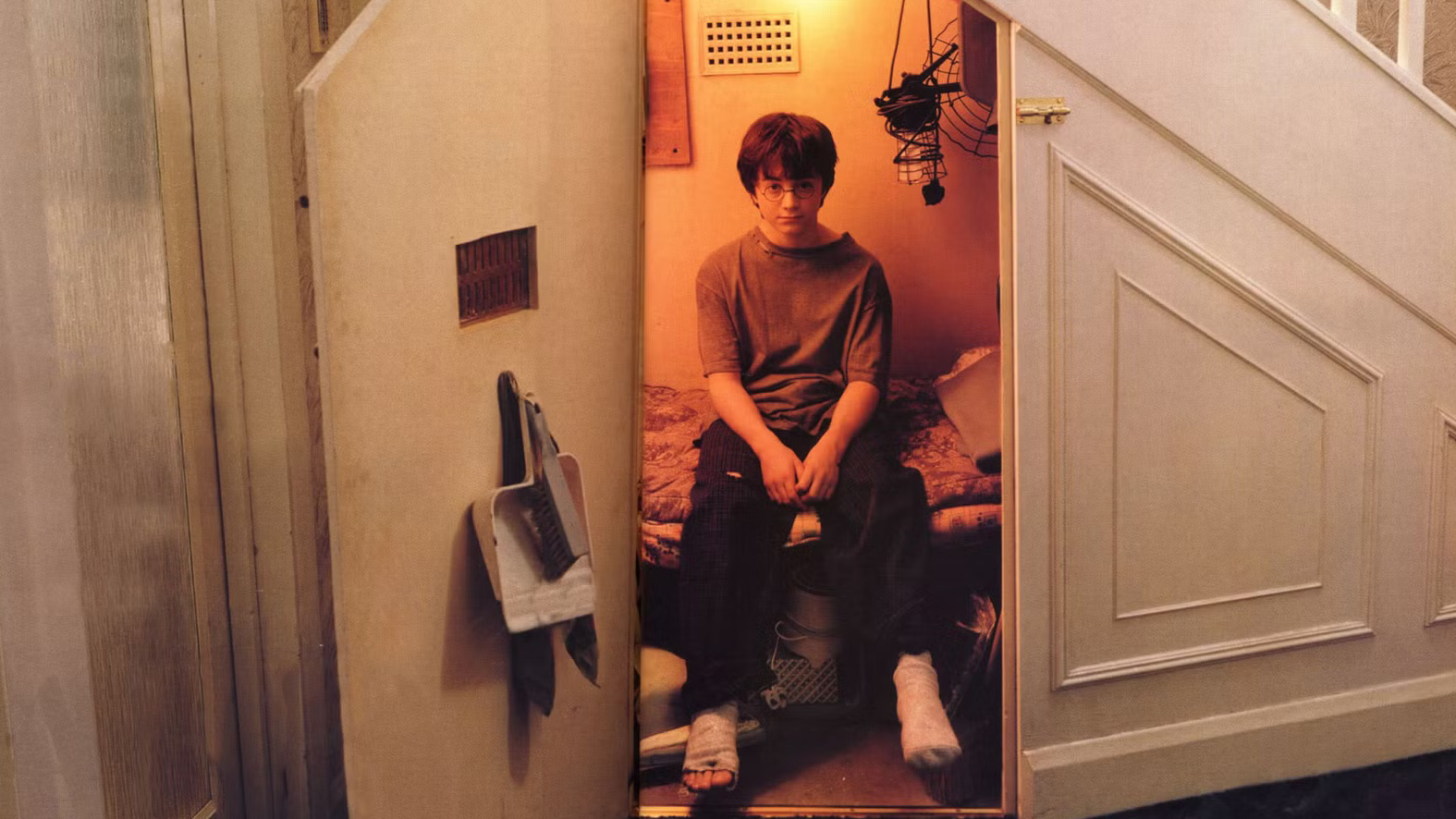 Harry Potter Cupboard in Philosopher Stone