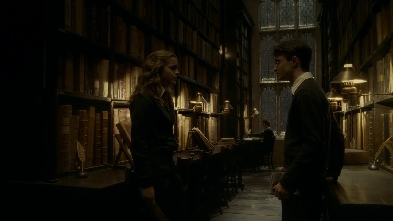 Hogwarts library