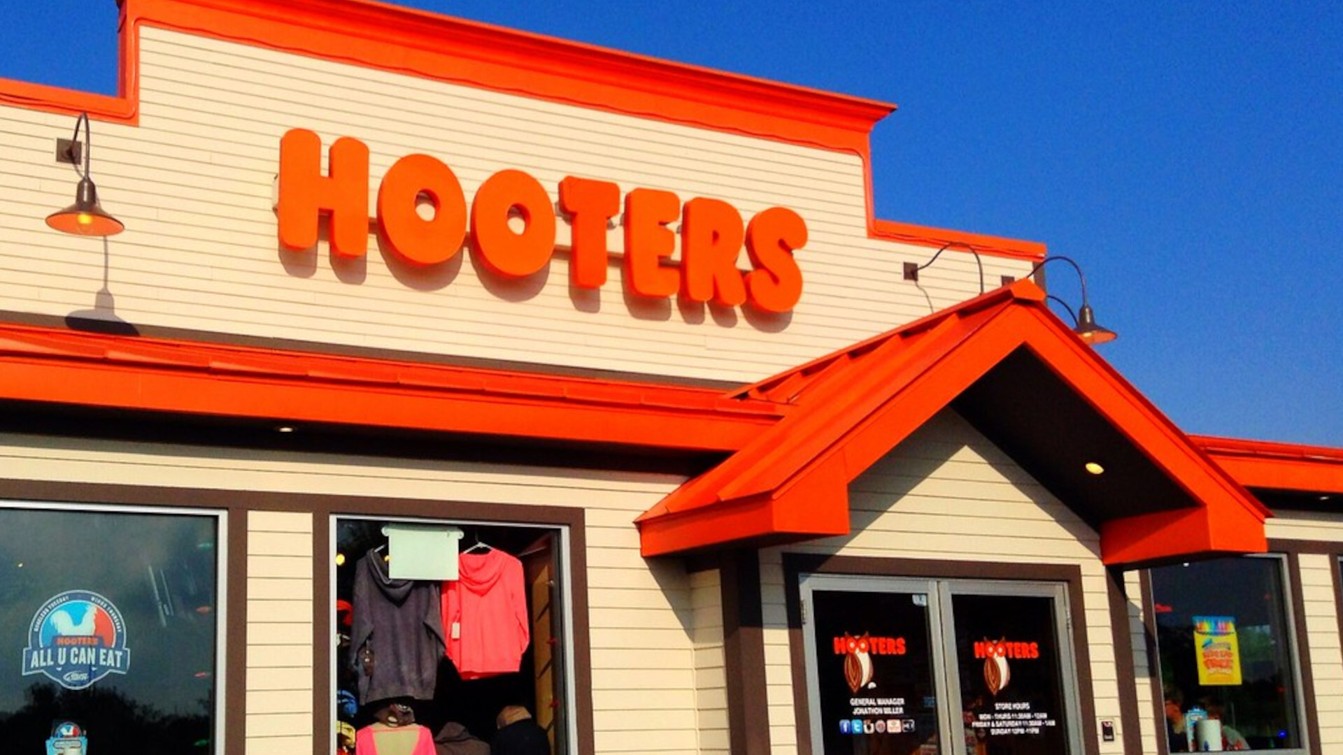Hooters The Movie