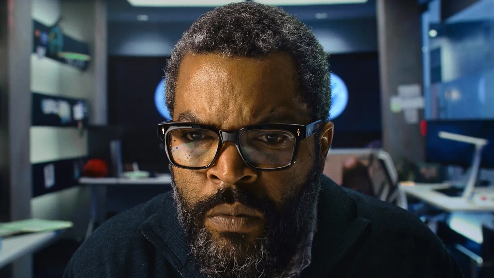 Ice Cube War of the Worlds cropped processed by imagy