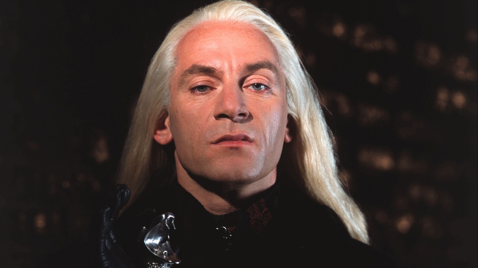 Jason Isaacs