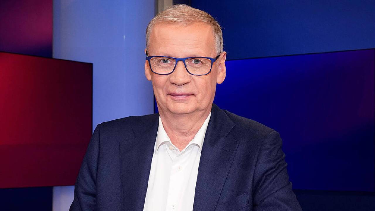 Jauch cropped