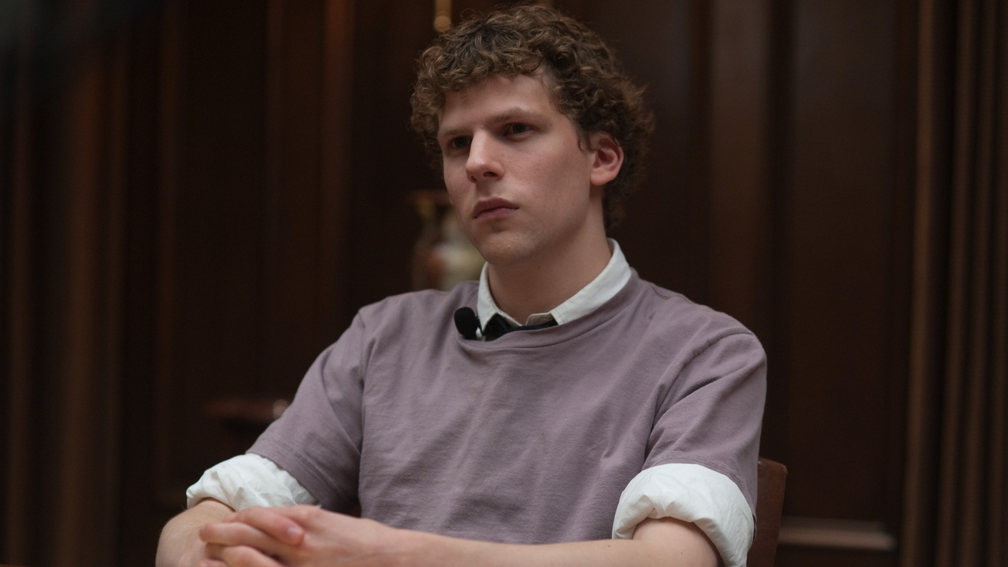 Jesse Eisenberg in The Social Network cropped processed by imagy
