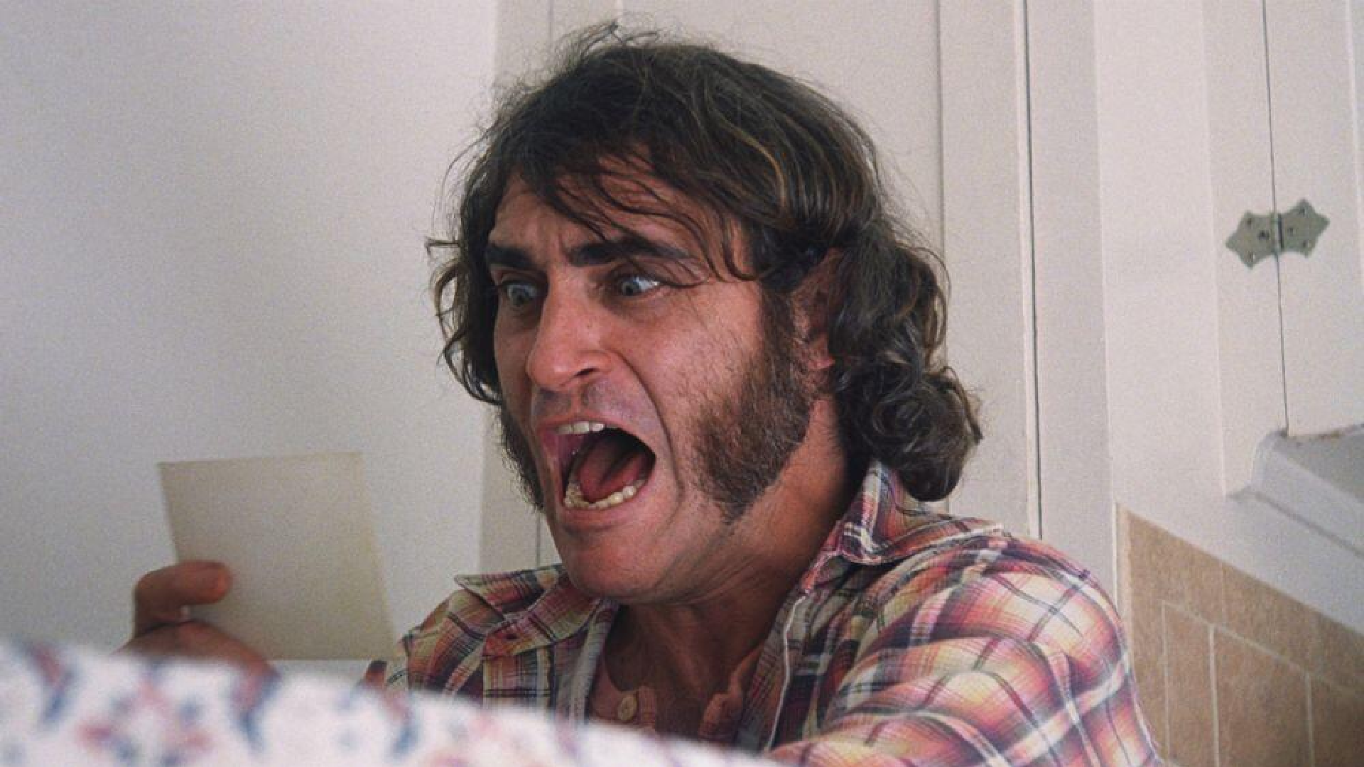 Joaquin Phoenix 01 Warner Bros