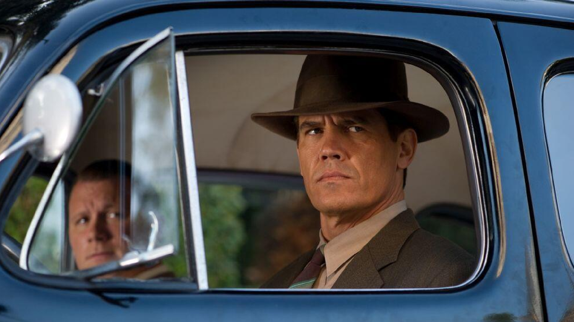 Josh Brolin 01 Warner Bros