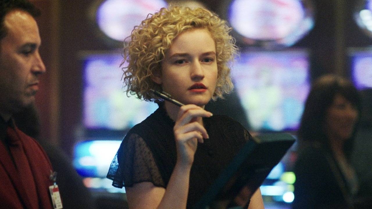 Julia Garner
