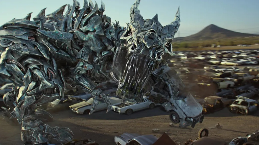 Junkyard Transformers The Last Knight 2017 cropped processed by imagy