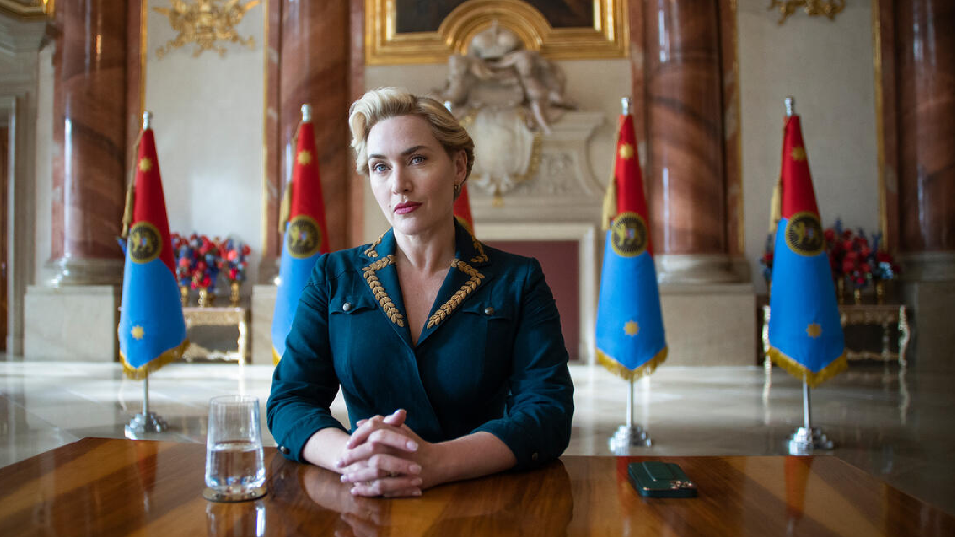 Kate Winslet 01 HBO