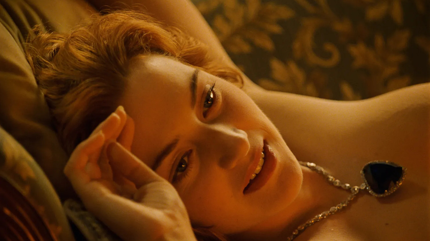 Kate Winslet Titanic cropped processed by imagy